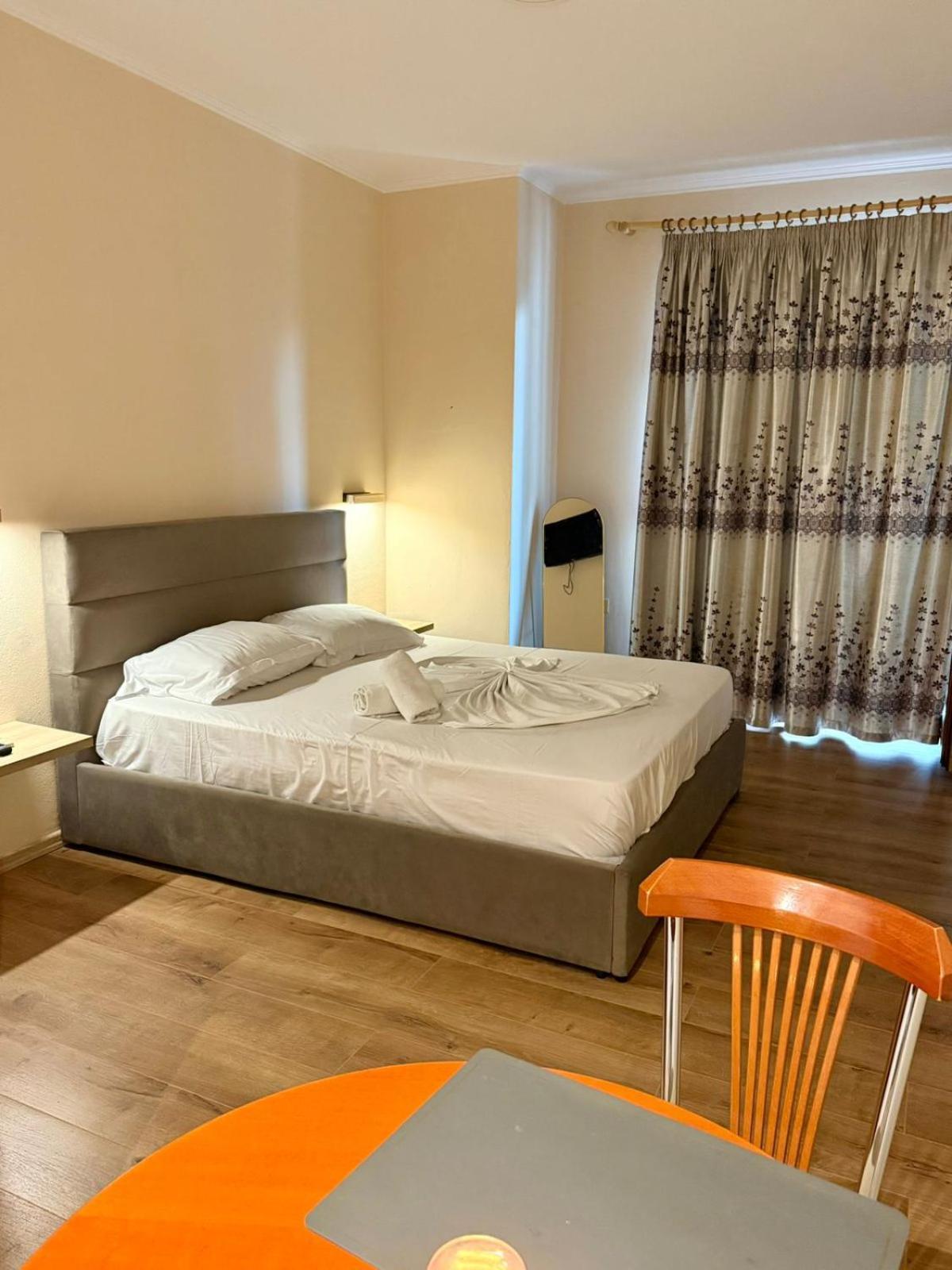טיראנה Nest&Rest Studios מראה חיצוני תמונה