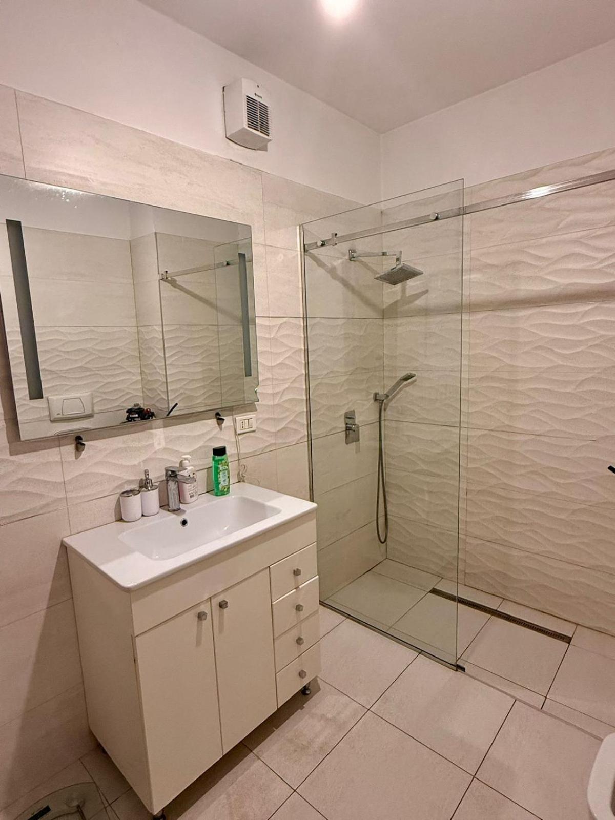 טיראנה Nest&Rest Studios מראה חיצוני תמונה
